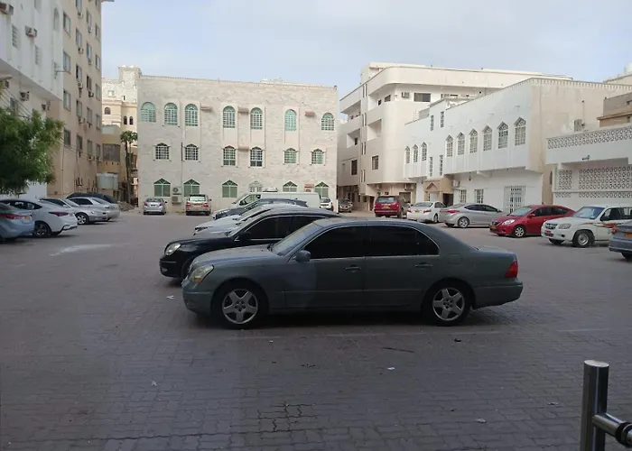 Salalah-Al Shwamekh Suites